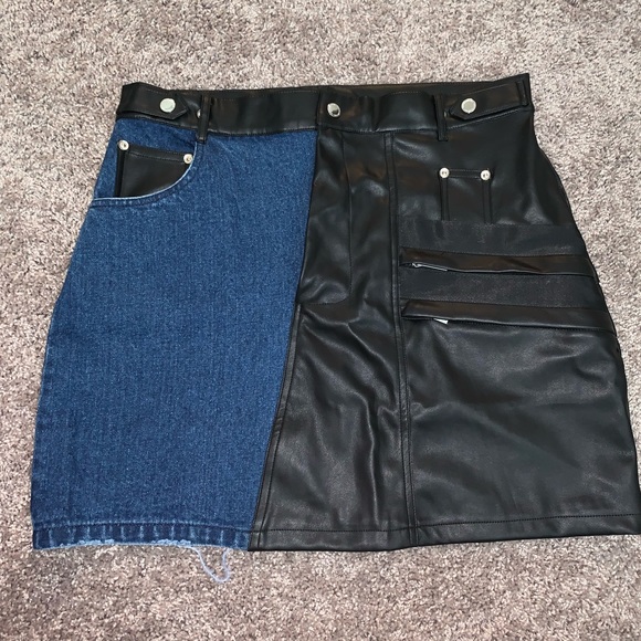 MANIÈRE DE VIOR Leather & Denim Mini Skirt - Picture 2 of 4